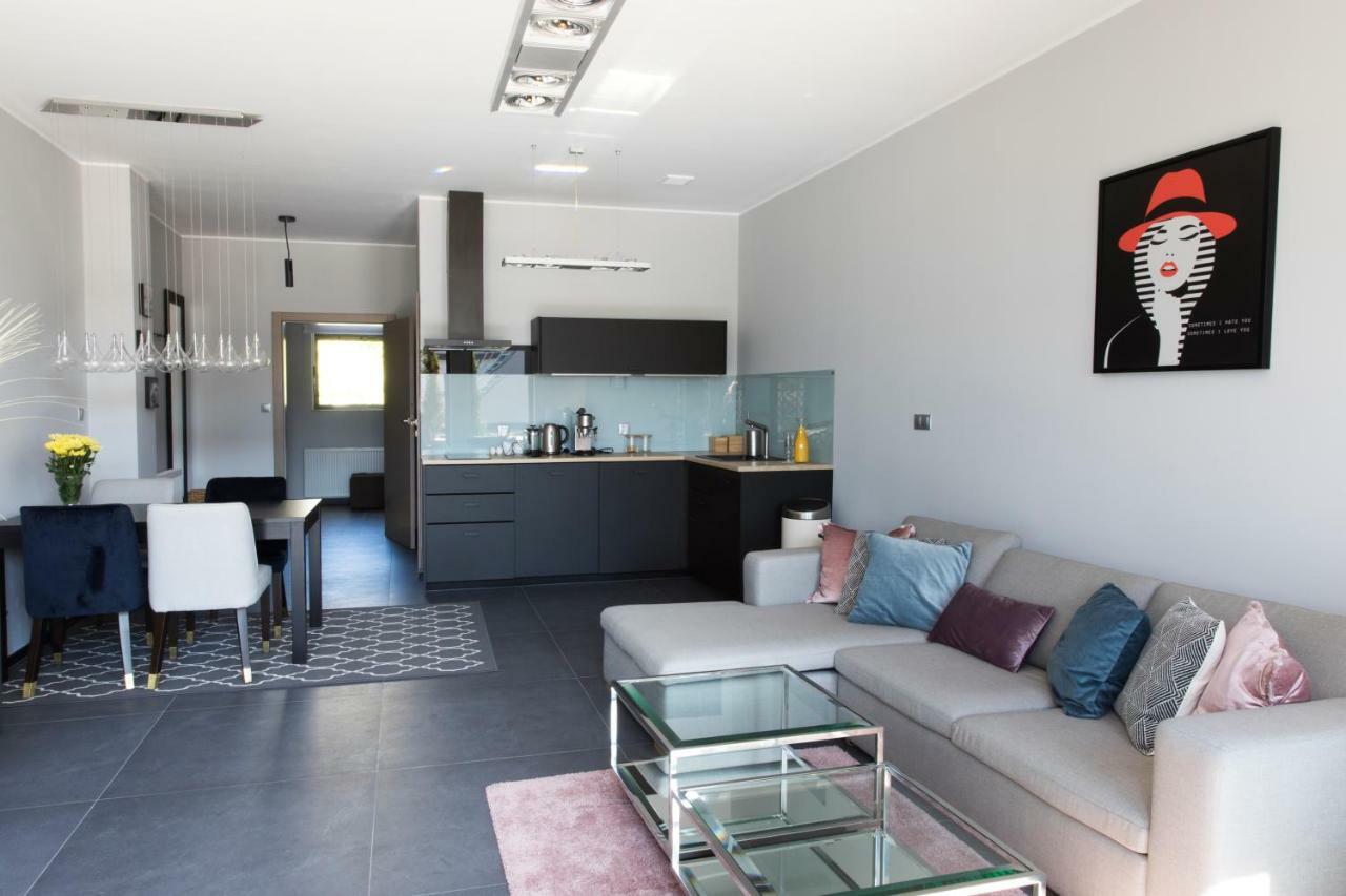 Ferienwohnung Apartament Na Bulwarze - Parter Z Prywatnym Wejsciem Stolpmünde Exterior foto